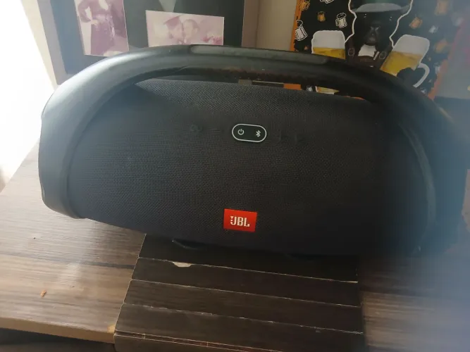JBL BOMBOX 02 USADO