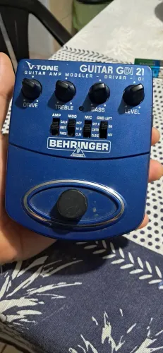 Pedal de efeito Behinger V - Tone