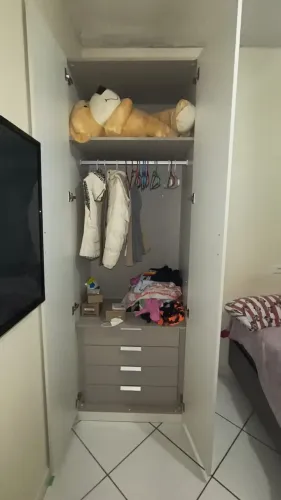 Guarda roupa 