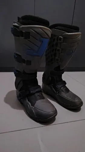 BOTA JETT (TRILHA E MOTOCROSS)