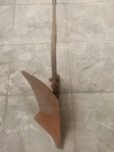 Arado antigo manual