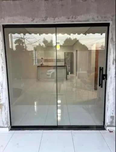 Porta de vidro de 2 Folhas