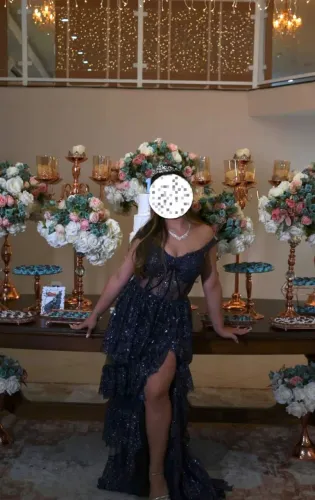Vestido elegante azul marinho
