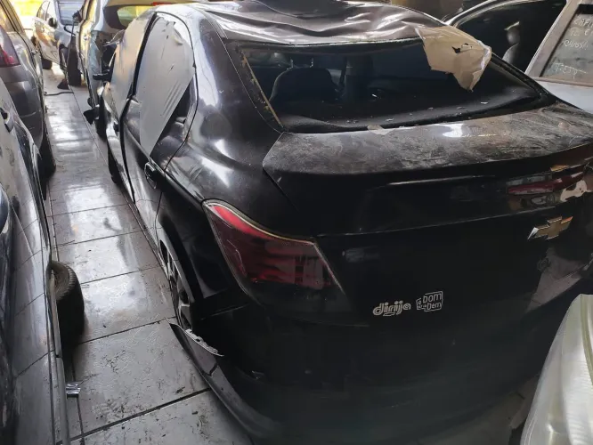 VENDO PEÇAS PRISMA 1.4 2016 - COM NOTA FISCAL 