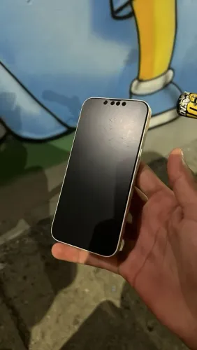 iPhone 14