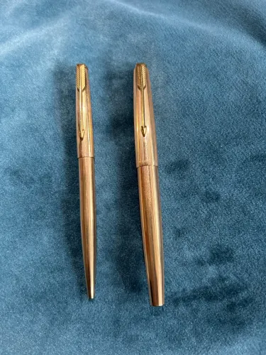 Par de Canetas vintage Parker 61