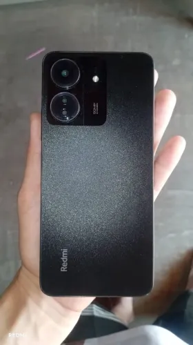 Xiaomi Redmi 13C - Ótimo Estado + Caixa + Película de Privacidade Extra