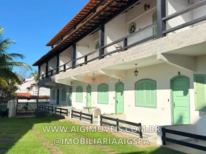 Casa em condomínio a menos de 500 metros da Praia do Peró!