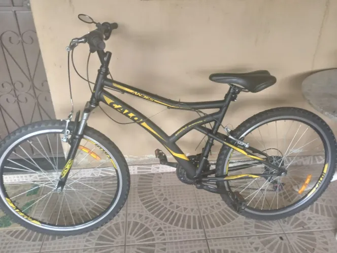 Vendo bicicleta Caloi 26 macha 