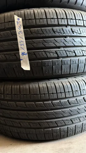 Pneus 235/55/18 marca Dunlop 