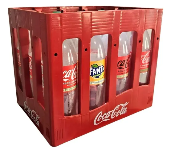 Engradados de Coca cola retornável 2L