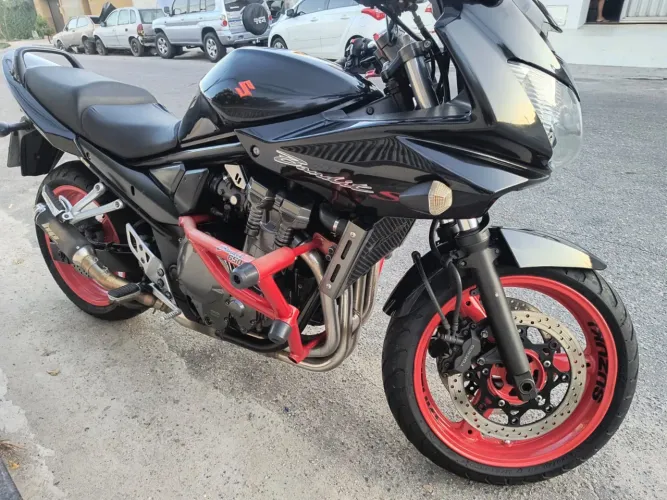 BANDIT 650 s 2008