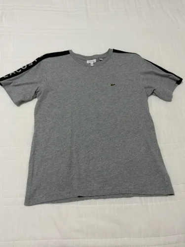 Camiseta Lacoste infantil - 14 anos 