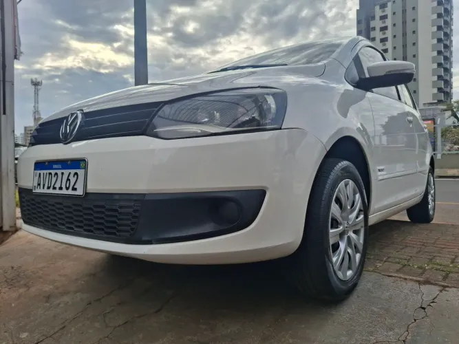 Volkswagen Fox 1.0 MI Total Flex 8V 5P 2012