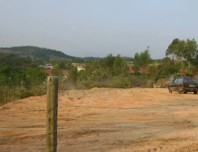 1000m2 todo cercado