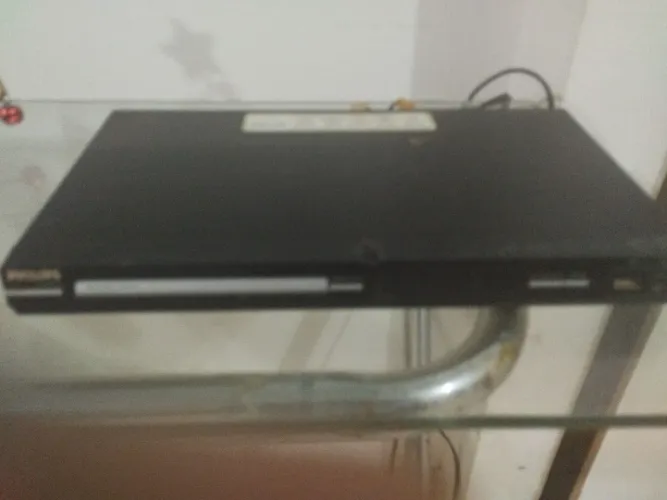 Dvd e vários CDs 