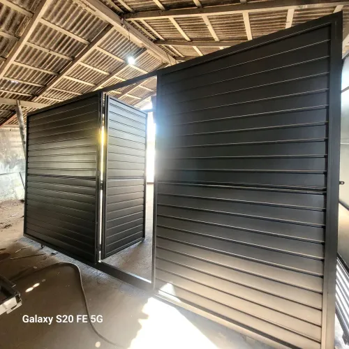 Vende se esse Portão 220x320