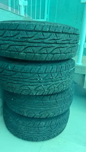 Jogo de Rodas Originais D20 + Pneus Dunlop AT3 Aro 15