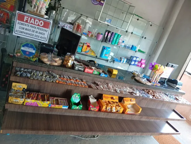 Vendo mercearia e distribuidora 
