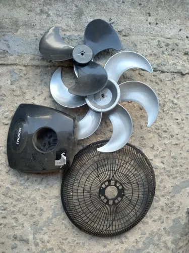 Ventiladores e Peças modelo de mesa (diversas marcas)