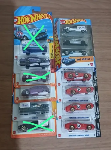 Miniaturas colecionáveis hotwheels, matchbox e maisto escala 1/64