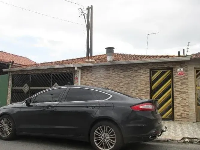 Casa para Venda em Praia Grande, Maracanã, 2 dormitórios, 2 banheiros