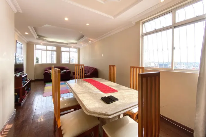 Apartamento à Venda - União, 4 Quartos, 119 m2