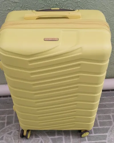 Mala de 23kg em polipropileno Bagaggio