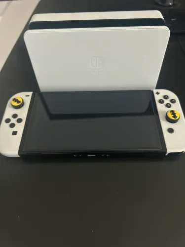Nintendo switch Oled  desbloqueado  + Jogo The Witcher 3
