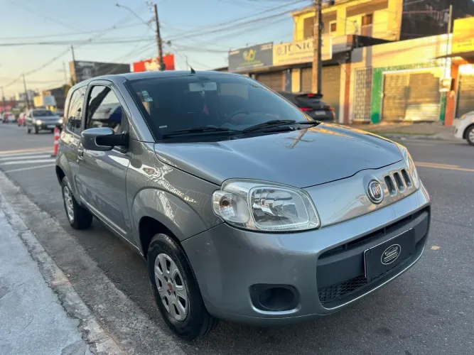 Fiat Uno Vivace 1.0 EVO Fire Flex 8V 3P 2013