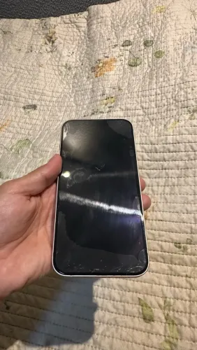 iPhone 13 - 128gb