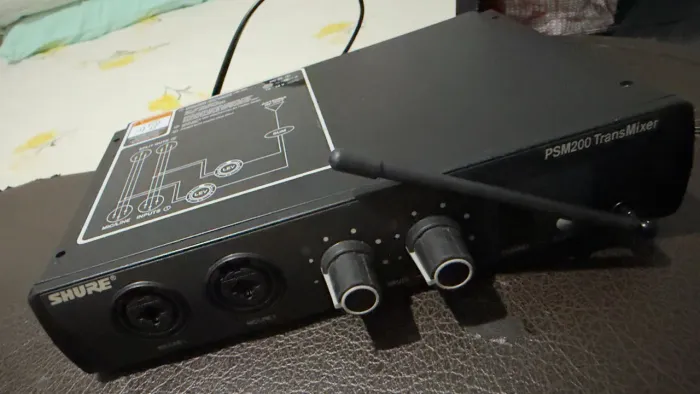 Transmissor instrumento + monitoramento Shure