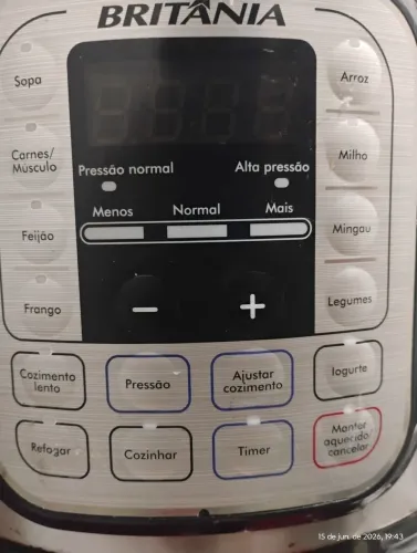 Vendo panela de pressão elétrica