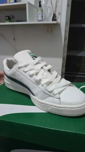 2 JOGOS DE TÊNIS MASCULINO PUMA BASKET CLASSIC XXI TAM 41 ( Usado 2 vezes )