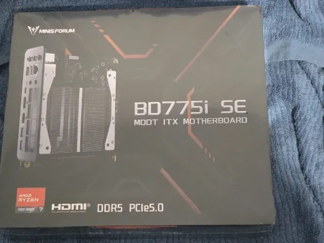 (Lacrado) - Placa Mãe Mini ITX BD775i SE + Processador AMD Ryzen 7 7745HX 8C/16T 5.1Ghz