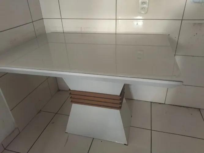 Mesa tampo de vidro