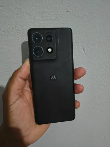 MOTO EDGE 50 PRO 256 GIGAS 12 DE RAM