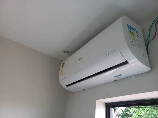 AR CONDICIONADO COMFEE 9000MIL BTUs