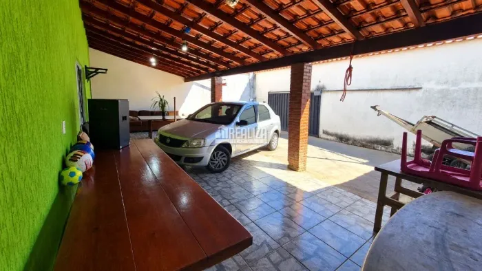 Casa à Venda no Bairro Antônia Cândida I em Uberaba