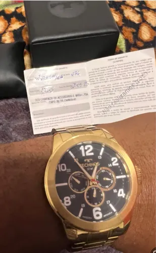 Relógio TECHNO dourado
