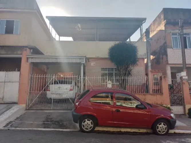 2 (duas) casas independentes em Nilópolis - RJ