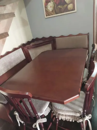 Mesa e Cadeiras Madeira Maciça - com canto alemão