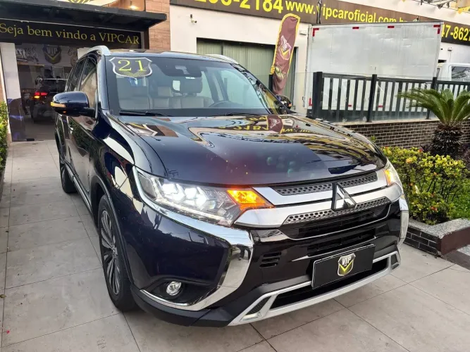 Mitsubishi Outlander HPE-S 2.2 Diesel 4X4 Aut. 2021