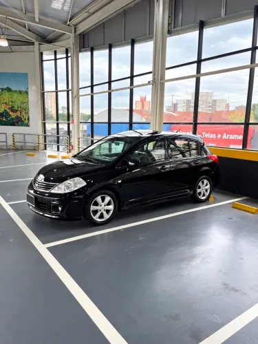 Nissan Tiida SL 1.8/1.8 Flex 16V Aut. 2012