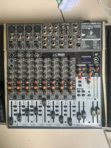 Mesa de som Beringuer 