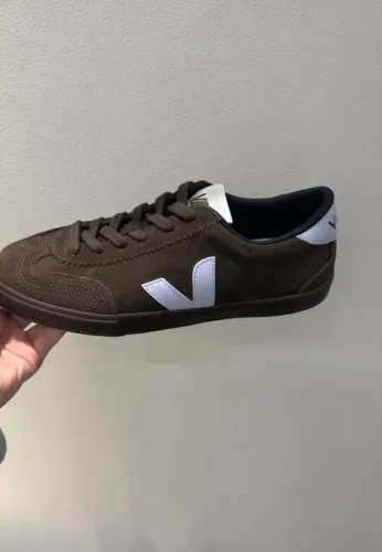 tênis veja/vert