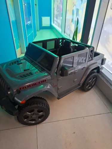 Carrinho elétrico infantil, Carro Jeep Wrangler Rubicon 12V