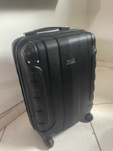 Mala de Bordo Rígida Baggage com Cadeado e Rodas 360º (10kg) - Pouquíssimo Uso