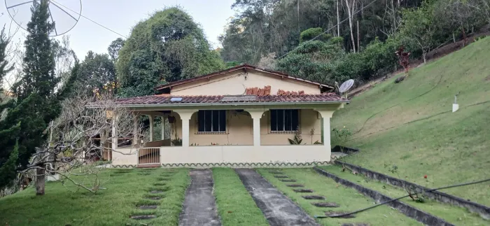 Sítio marechal floriano 80 mil metros quadrados