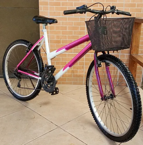 Bikes R$299NAO BAIXO!!!SO VENDA!!ARO 26 18MARCHAS.Nao uso cartão!!